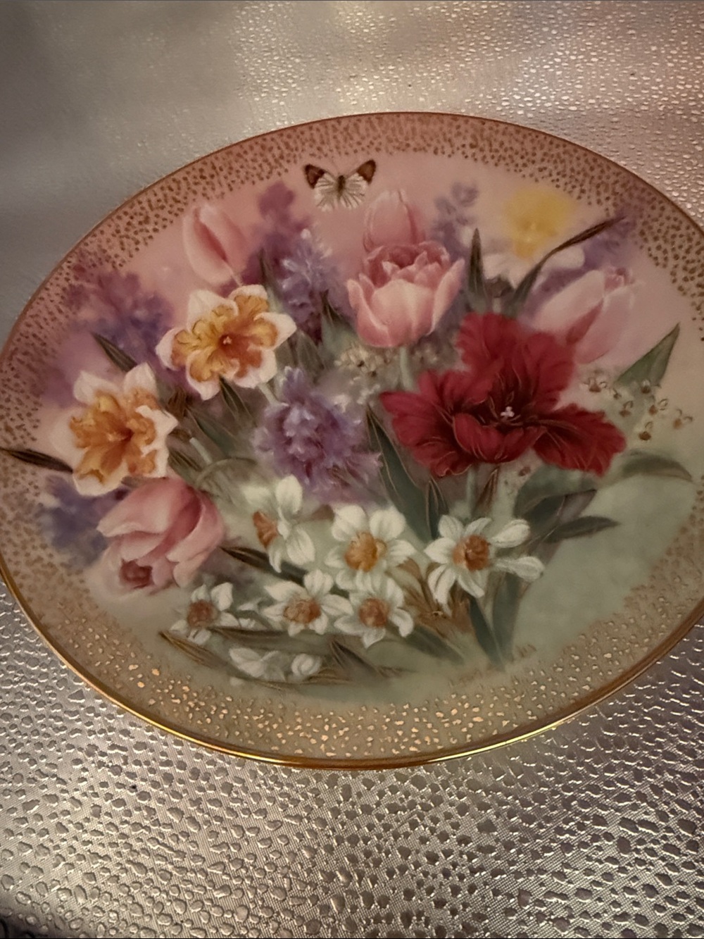 Vintage “Tulip Ensemble “ Collectors Plate